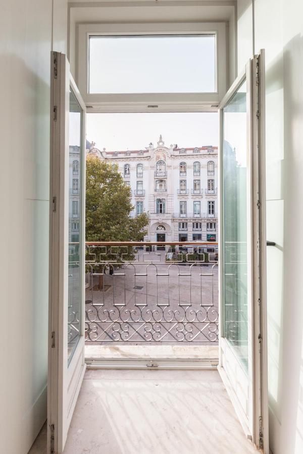 Flh Intendente Industrial Mezzanine With Balcony Lisbon Exterior photo